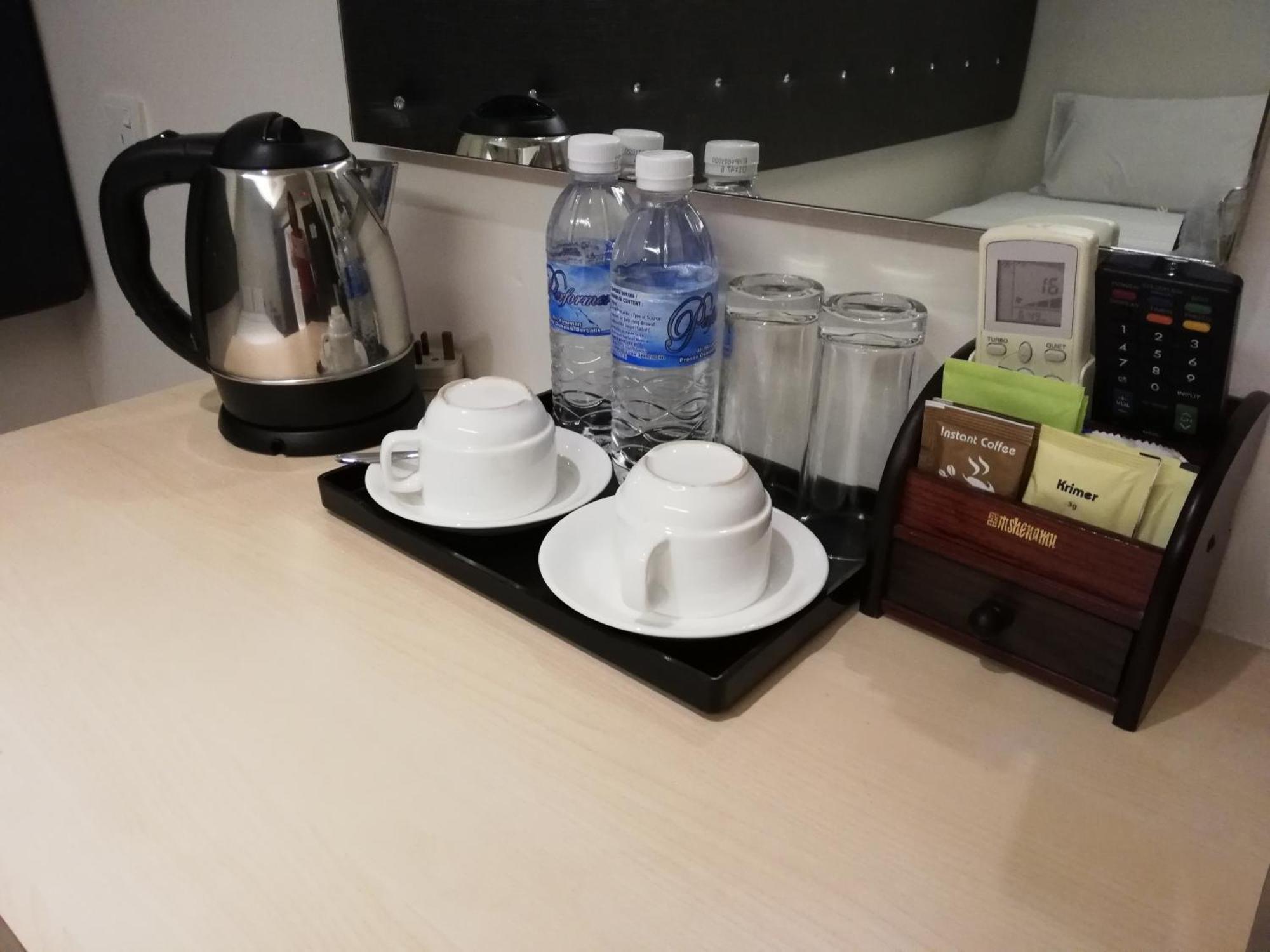 Ease Hotel Kota Kinabalu